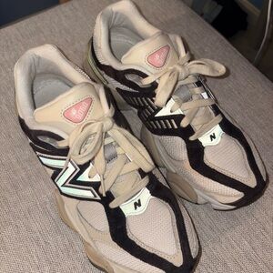 9060 ‘s New Balance Beige and Brown Men's Shoes
